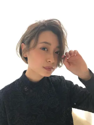 ミディアム カラー 大人女性のショート ・ボブ✂︎沼尻典祥のヘアスタイル