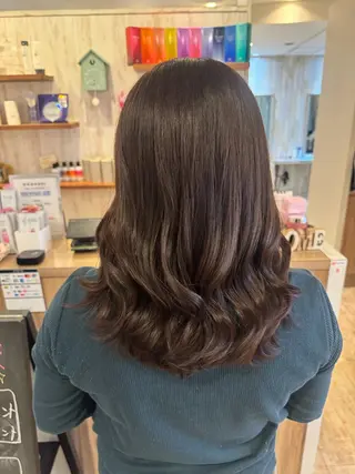 セミロング カラー 古澤 あかねのヘアスタイル