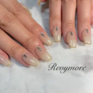 ネイル nail salon Revymore所属・nail salon Revymoreのネイルデザイン