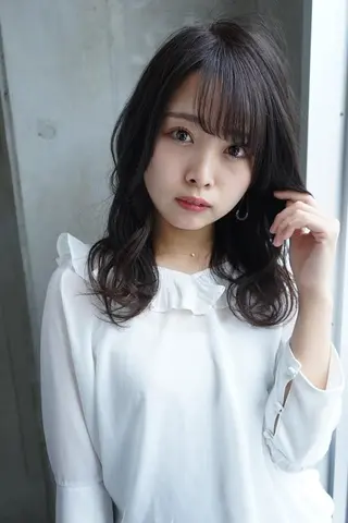 セミロング カラー パーマ ヘアアレンジ ネイル マツエク・マツパ Lond jeloud 名古屋所属・髪質改善 の達人/杉原碧仁のヘアスタイル