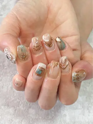 ネイル atelier FIORITURA所属・FIORITURA aiのネイルデザイン