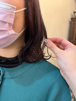 ミディアム 神谷 夏帆のヘアスタイル