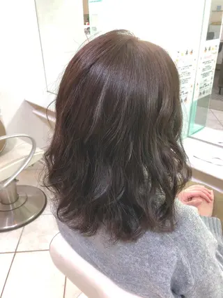 ミディアム カラー 保住 亮太のヘアスタイル