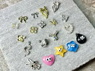 ネイル Queennail 北堀江megumiのネイルデザイン