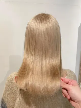 セミロング カラー ヘアアレンジ にいた　かづしげのヘアスタイル