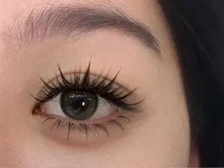 マツエク・マツパ 愛.ラッシュAURA所属・ゆ りのマツエク・マツパデザイン