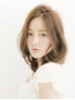 ミディアム カラー特化 横川　翔希のヘアスタイル
