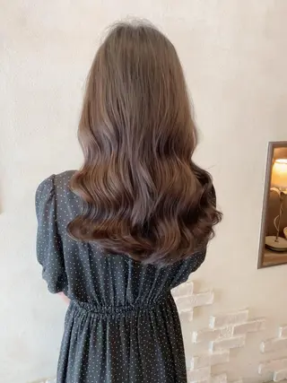 ロング パーマ 関西初の波巻きパーマ コテ巻き風パーマのヘアスタイル