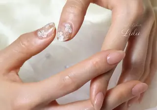 ネイル Lulu nail salon 南堀江店所属・西村 あやかのネイルデザイン