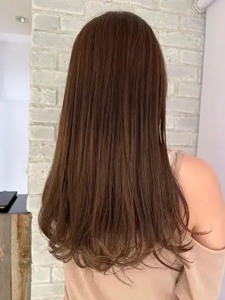 ロング 🤎艶感ベージュ/ ミルクティー🤎のヘアスタイル