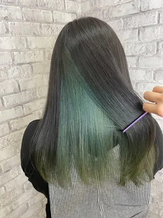 ロング カラー 小林 妃那のヘアスタイル