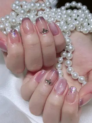 ネイル Cutil Nailsalon所属・Cutil. Nail🌈のネイルデザイン