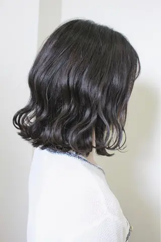 ショート カラー 土居 正季のヘアスタイル