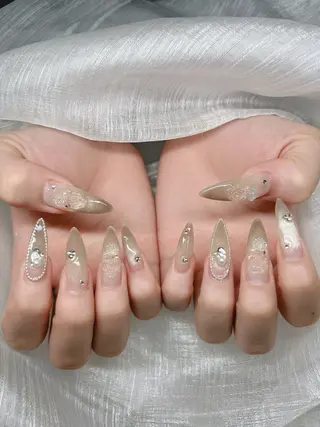 ネイル Lee Nails チップ長さだし専門店のネイルデザイン