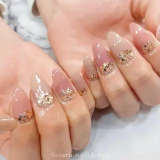 ネイル Salon Cleve所属・T. maoのネイルデザイン