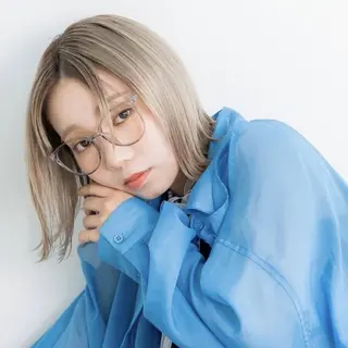 ショート カラー SOURCE 茨木のヘアスタイル