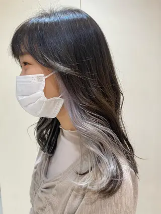 ロング 藤原 侑香のヘアスタイル