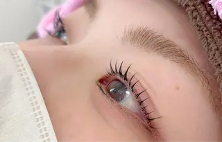 マツエク・マツパ Fameu tsumugiの眉毛・アイブロウイメージ