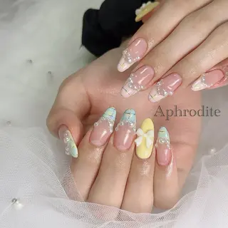ネイル Aphrodite パラジェル認定サロンのネイルデザイン
