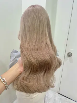 ロング カラー 🧸韓国風艶髪/ 透明感抜群カラー🧸のヘアスタイル