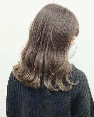 ミディアム カラー 🦄インナーカラー 🦄貫井彩花のヘアスタイル