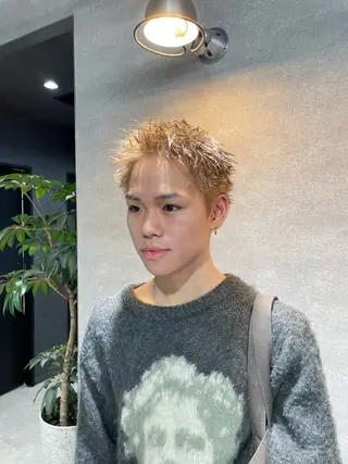 ショート カラー メンズ 垢抜けハイトーン☀/ 笑顔の美容師/しゅんのヘアスタイル