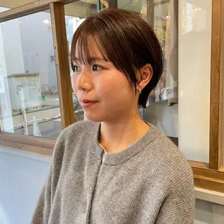 ショート カラー 平地 晃人のヘアスタイル