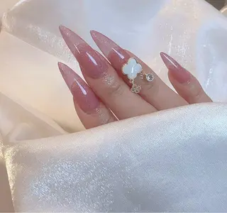 ネイル Lino+ ネイル&よもぎ蒸しのネイルデザイン