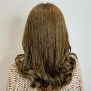 セミロング カラー 中本 達也のヘアスタイル