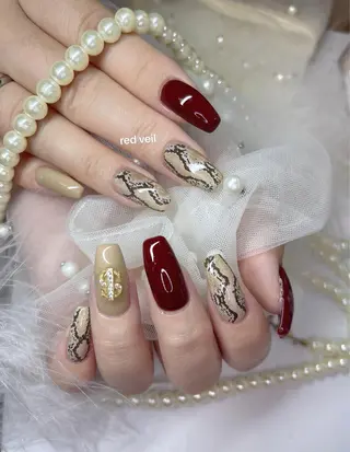 セミロング ネイル 長さ出し専門 nynaのネイルデザイン