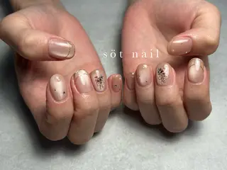 ネイル söt nail所属・岡田 恵美のネイルデザイン