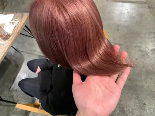 ショート カラー ✅ケアブリーチ✅ トヨオカ ノブヒデのヘアスタイル