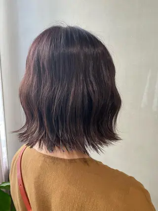 ミディアム ボブ/透明感カラー 岸本涼奈のヘアスタイル