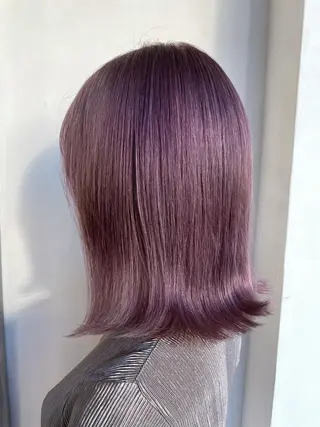 セミロング ブリーチ毛矯正.髪質 改善.髪にドラマをのヘアスタイル