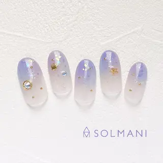 ネイル SOLMANI 予約担当のネイルデザイン