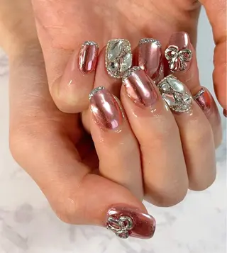 ネイル celica所属・松田 由真のネイルデザイン