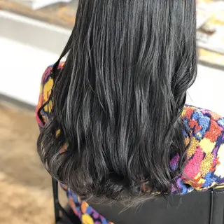 ロング カラー ハイトーン/レイヤー /ケアブリーチ石川治のヘアスタイル