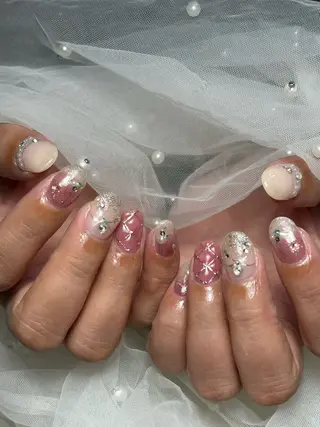 ネイル ✴︎ Delightのネイルデザイン