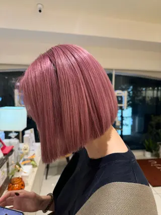 カラー 🎀ハイトーン🎀 🩶艶髪🩶YUNAのヘアスタイル