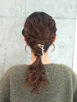 セミロング ヘアアレンジ ヘアアレンジ/透明感 カラー/AKARIのヘアスタイル