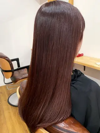 ロング Repos by moi所属・RINA/特殊ヘア/ 高発色ワンカラーのヘアスタイル