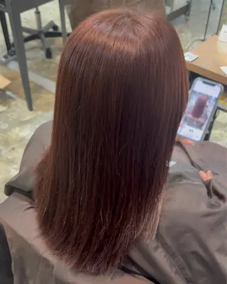 カラー NORA GINZA / U所属・三枝 千尋のヘアスタイル