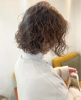 ショート パーマ icie所属・大阪ヴィーガンサロン KANAKOのヘアスタイル