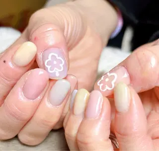 ミディアム Nail tutu 【なつき】のネイルデザイン