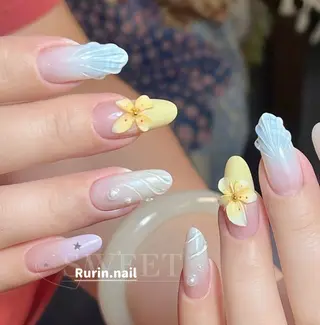 ネイル ルリン サロン💅のネイルデザイン