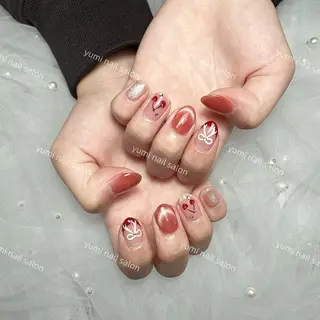 ネイル Shineジェル& チップ長さだしのネイルデザイン