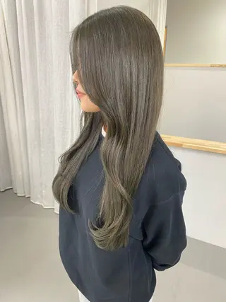 カラー fab.所属・檜 果歩のヘアスタイル