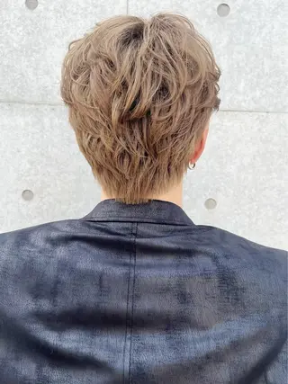 カラー ブリーチ/ハイトーン 💛SAKI‎💛のヘアスタイル