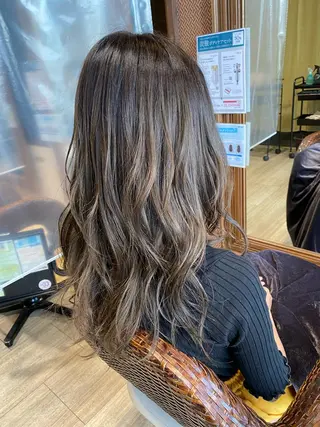 ミディアム カラー KIZU 髪質改善 オカルト怪談のヘアスタイル