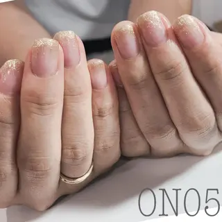 ネイル 園 寛子 （ネイリスト）のネイルデザイン